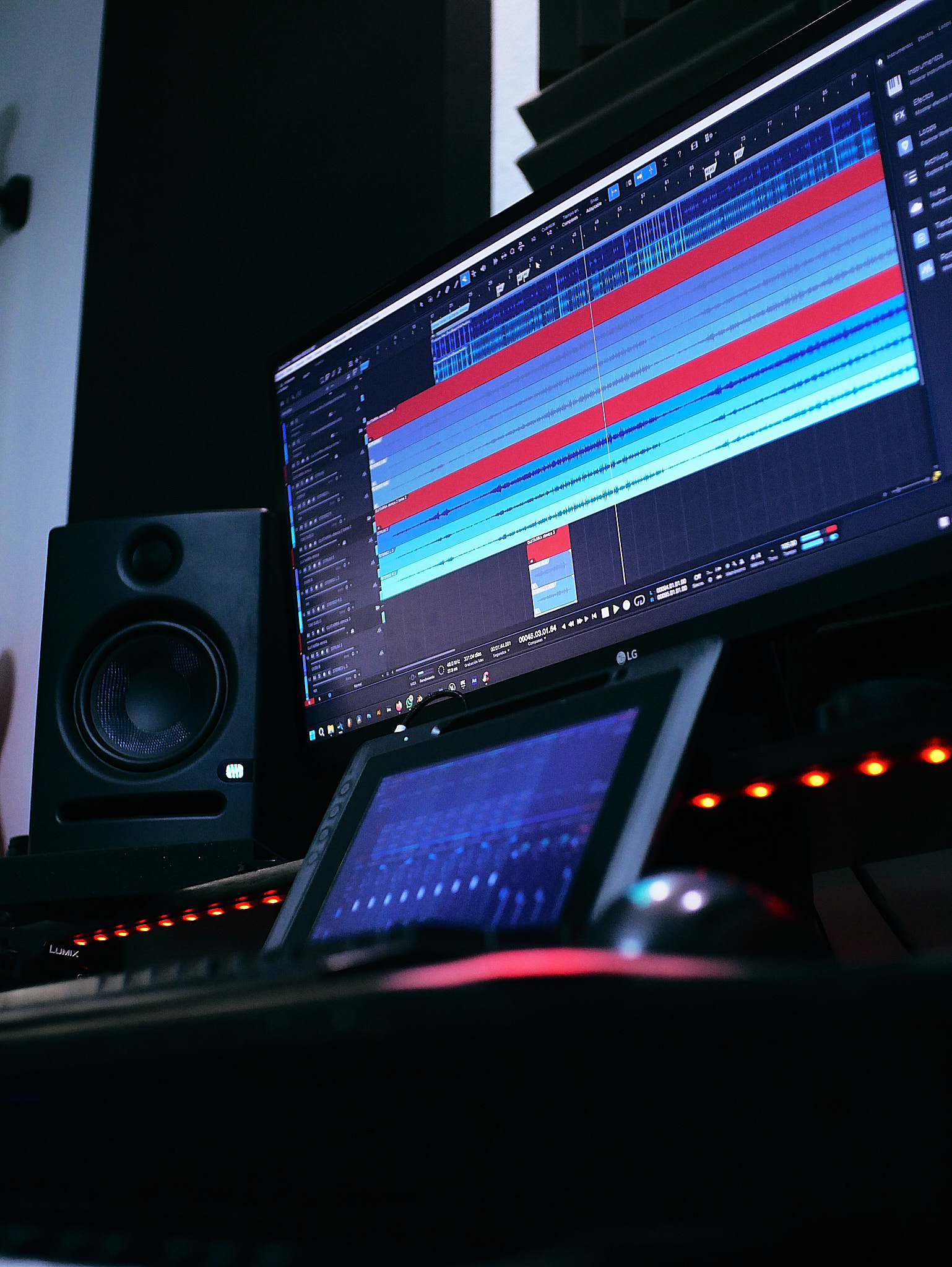 Consola de mezcla profesional de AXA Studios