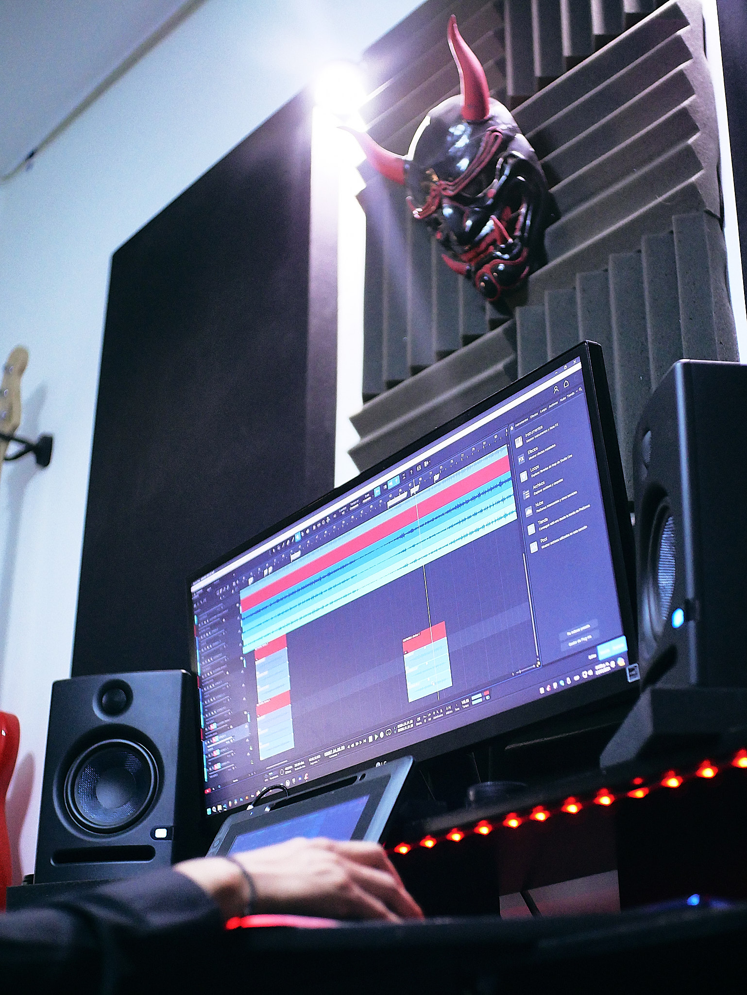 Equipo de audio profesional en AXA Studios